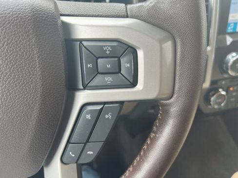 Used 2018 Ford F150 Lariat image 27