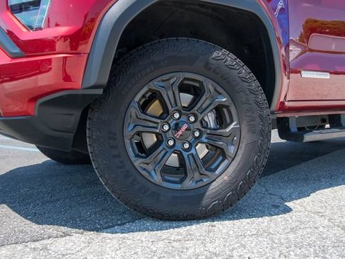 Used 2024 GMC Canyon Elevation RWD image 5