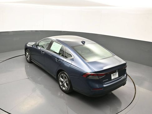 Used 2023 Honda Accord EX image 39