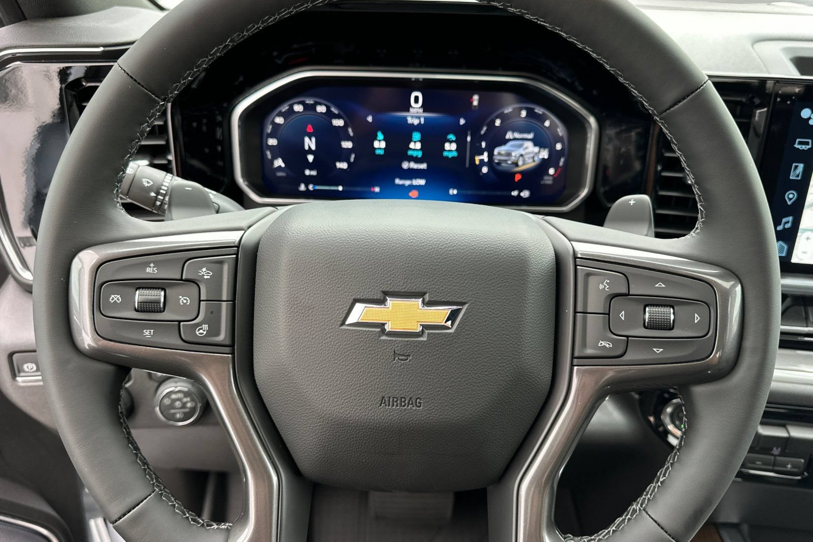 New 2026 Chevrolet Silverado 1500 High Country AWD/4WD image 23