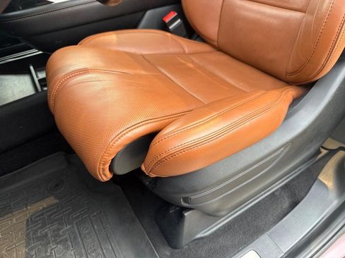 Used 2019 Lincoln Navigator Reserve AWD/4WD image 31