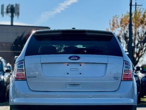 Used 2010 Ford Edge SEL image 15