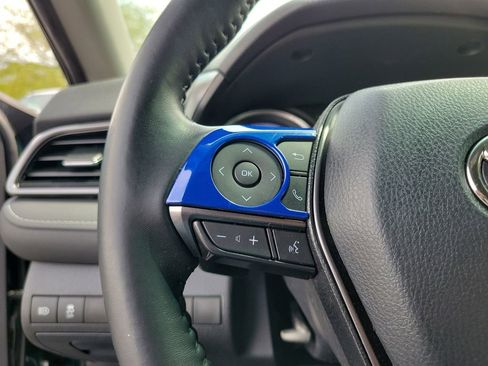 Used 2021 Toyota Camry SE image 24