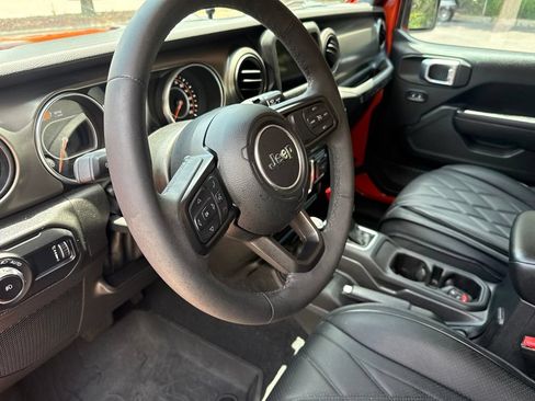 Used 2023 Jeep Wrangler Unlimited Sport AWD/4WD image 10