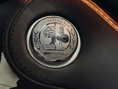 Used 2014 Mercedes-Benz ML 63 AMG 4MATIC image 39