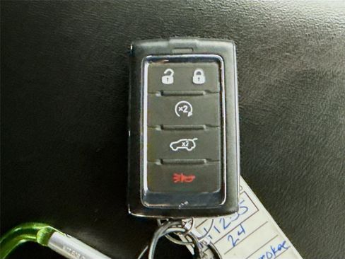 Used 2024 Jeep Grand Cherokee Limited image 27