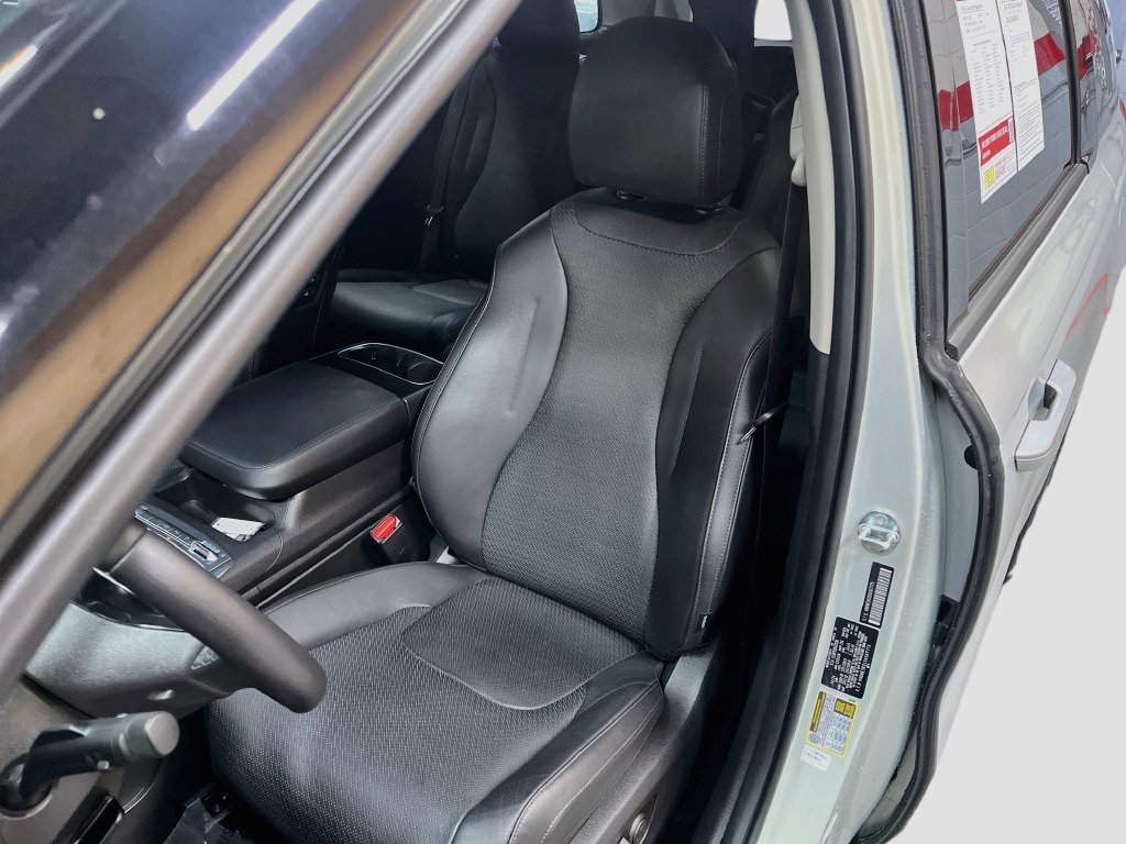 Used 2025 Kia Carnival SX Prestige FWD image 20
