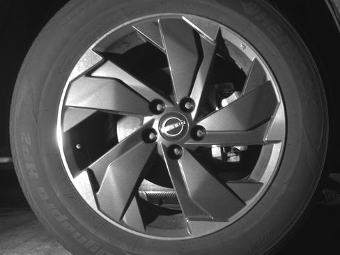 Used 2025 Nissan Rogue SV AWD/4WD image 13