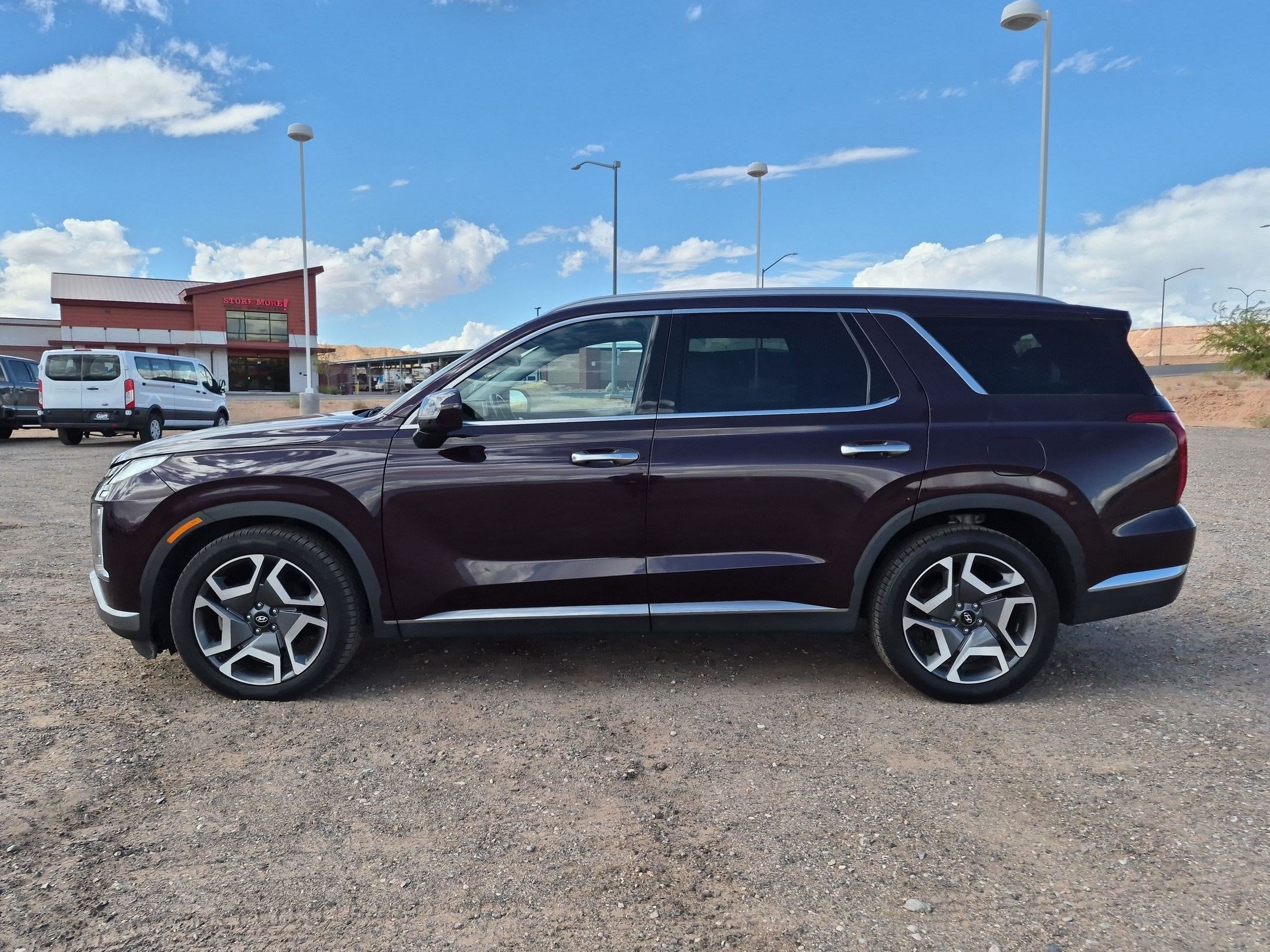 Used 2024 Hyundai Palisade Limited FWD image 6