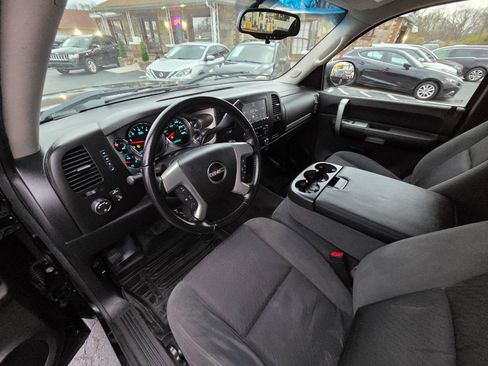 Used 2009 GMC Sierra 1500 SLE w/ Power Pack Plus image 11