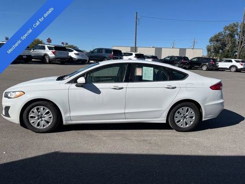 Used 2019 Ford Fusion S FWD image 3