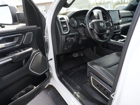 Used 2020 RAM 1500 Laramie AWD/4WD image 12