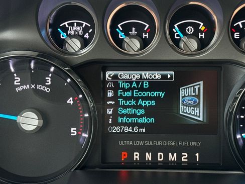 Used 2014 Ford F350 Lariat w/ Lariat Ultimate Package AWD/4WD image 28