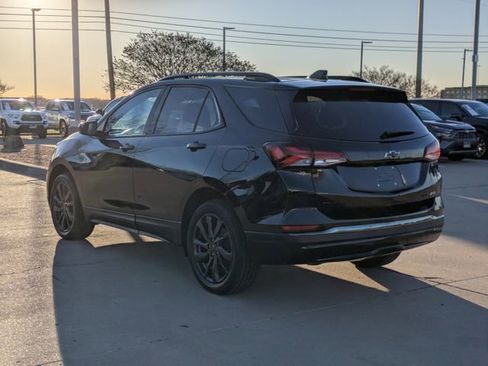 Used 2023 Chevrolet Equinox RS image 9