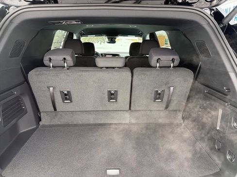 New 2026 Chevrolet Traverse LT w/ Midnight/Sport Edition image 10