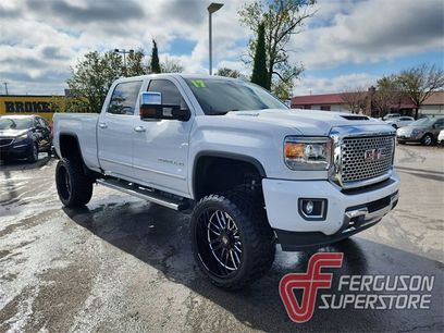 Used 2017 GMC Sierra 2500 Denali w/ Duramax Plus Package