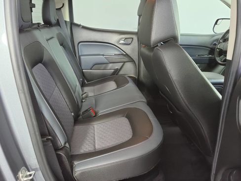 Used 2018 Chevrolet Colorado Z71 AWD/4WD image 27
