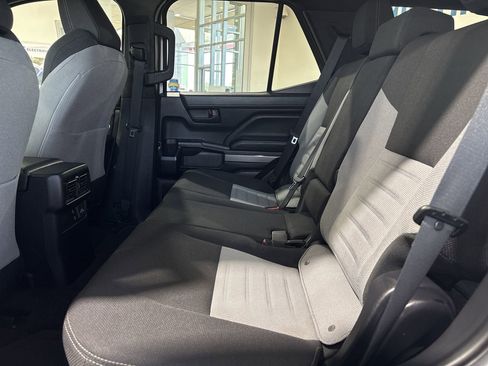 Certified 2025 Toyota 4Runner TRD Off-Road image 23