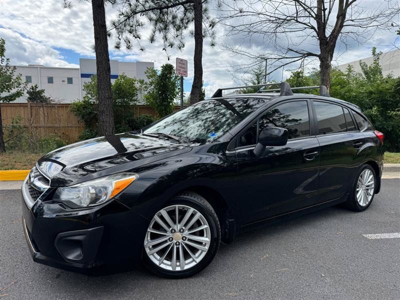 Used 2014 Subaru Impreza 2.0i Premium AWD/4WD image 3
