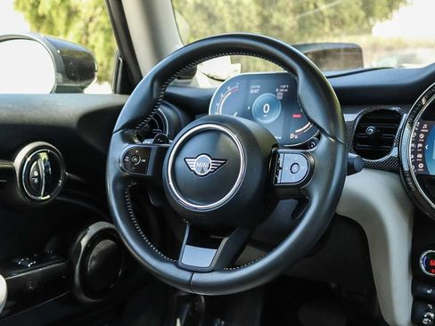 Used 2023 MINI Cooper S FWD image 19