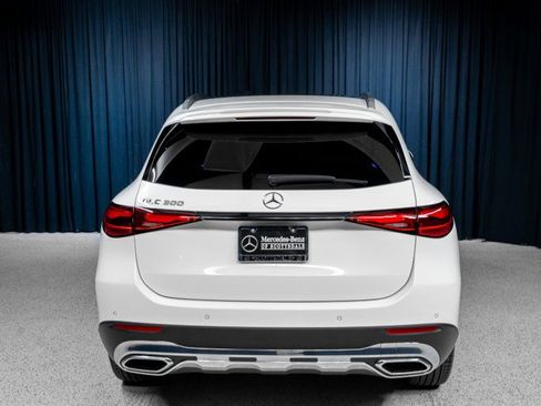 Certified 2026 Mercedes-Benz GLC 300 image 5