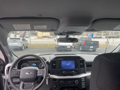 Used 2022 Ford F150 XL w/ Equipment Group 101A High image 10