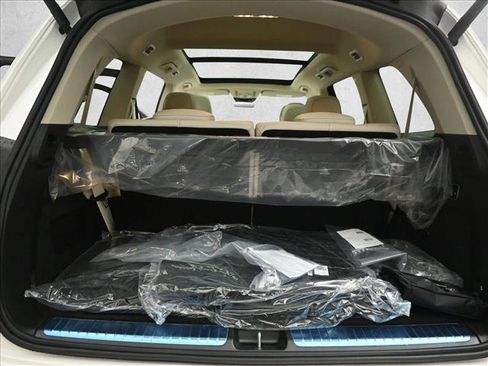 New 2026 Mercedes-Benz GLS 450 4MATIC image 26