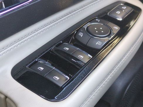 New 2026 Lincoln Corsair Premiere image 24