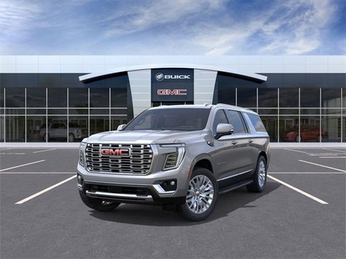 New 2026 GMC Yukon XL Denali image 8