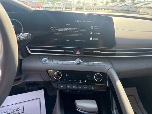 Used 2023 Hyundai Elantra SEL w/ Convenience Package FWD image 24