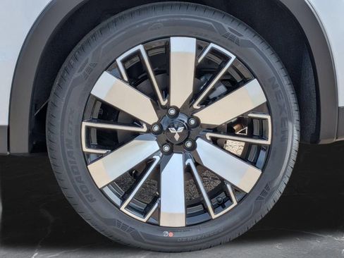 New 2026 Mitsubishi Outlander SE image 34