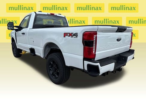 New 2025 Ford F350 XL w/ STX Appearance Package AWD/4WD image 4