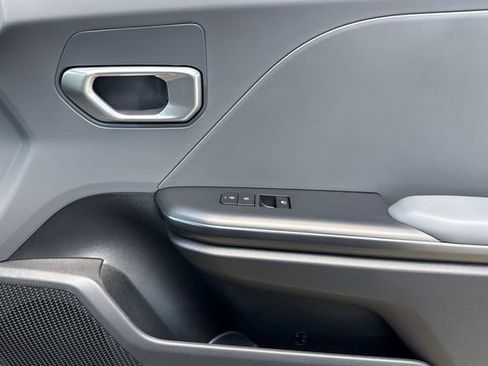 New 2026 Kia K4 FWD image 19
