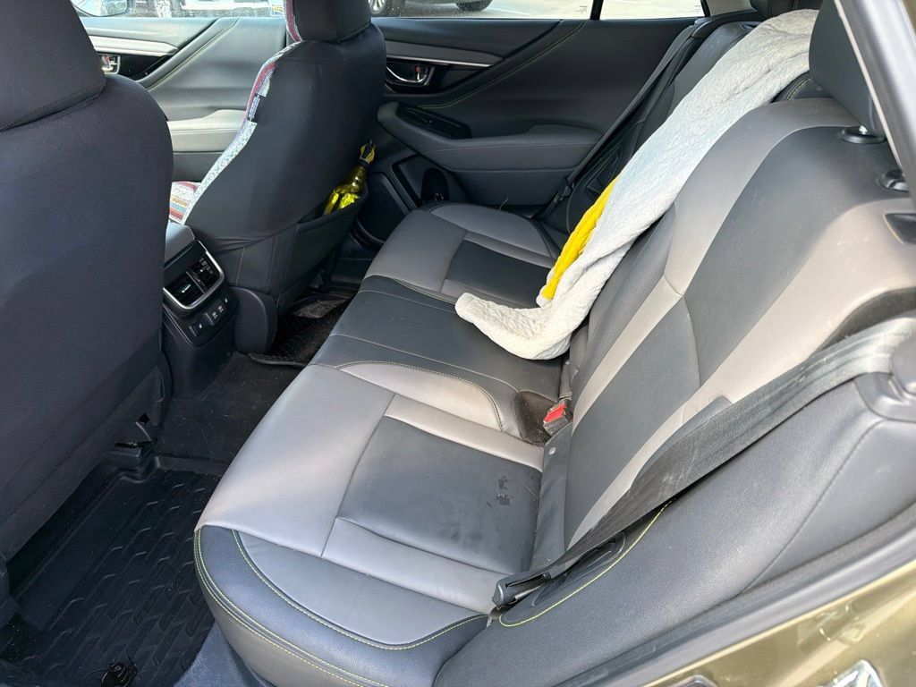 Used 2020 Subaru Outback Onyx Edition XT AWD/4WD image 5