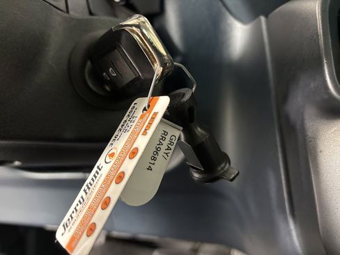 Used 2024 Ford Maverick XLT image 13