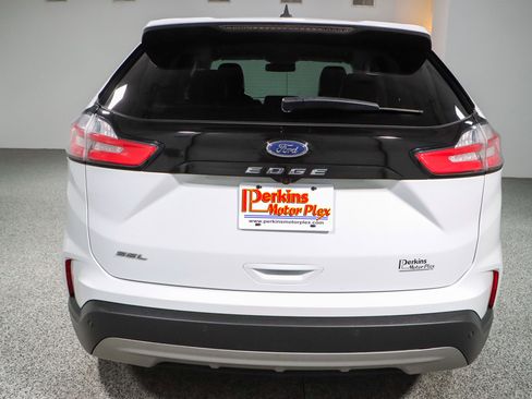 Used 2021 Ford Edge SEL FWD image 8