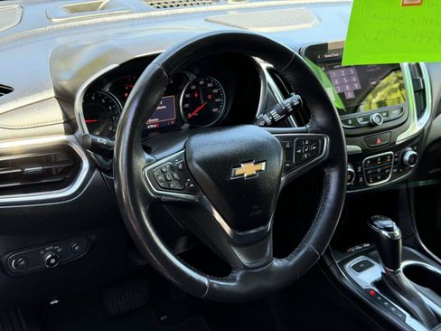 Used 2019 Chevrolet Equinox Premier AWD/4WD image 12
