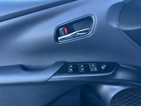 Certified 2018 Toyota Prius Prime Premium image 17