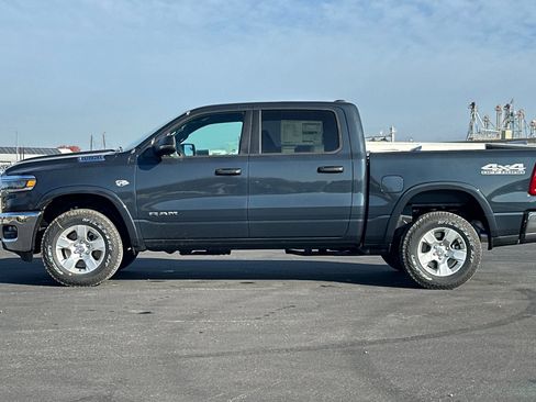 New 2026 RAM 1500 4x4 Crew Cab image 6