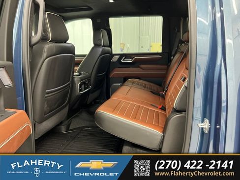 Used 2025 GMC Sierra 2500 Denali Ultimate AWD/4WD image 11
