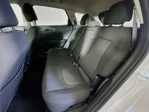 Used 2026 Kia Sportage LX FWD image 25