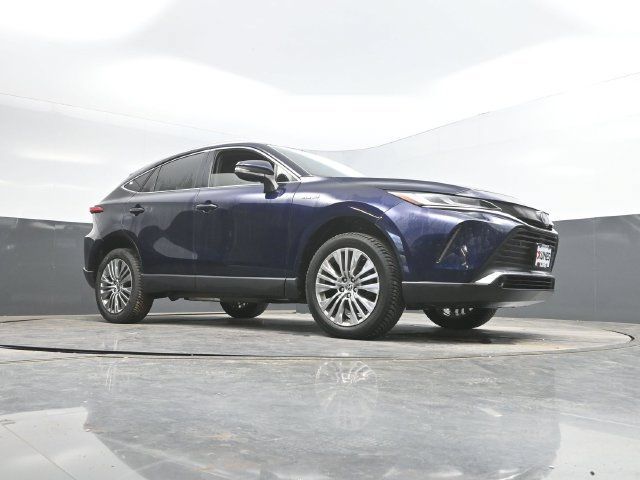 Used 2021 Toyota Venza XLE w/ Softex Package AWD/4WD image 41