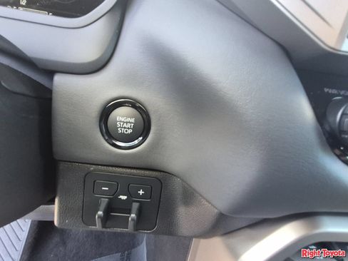 New 2026 Toyota Tundra Platinum AWD/4WD image 32