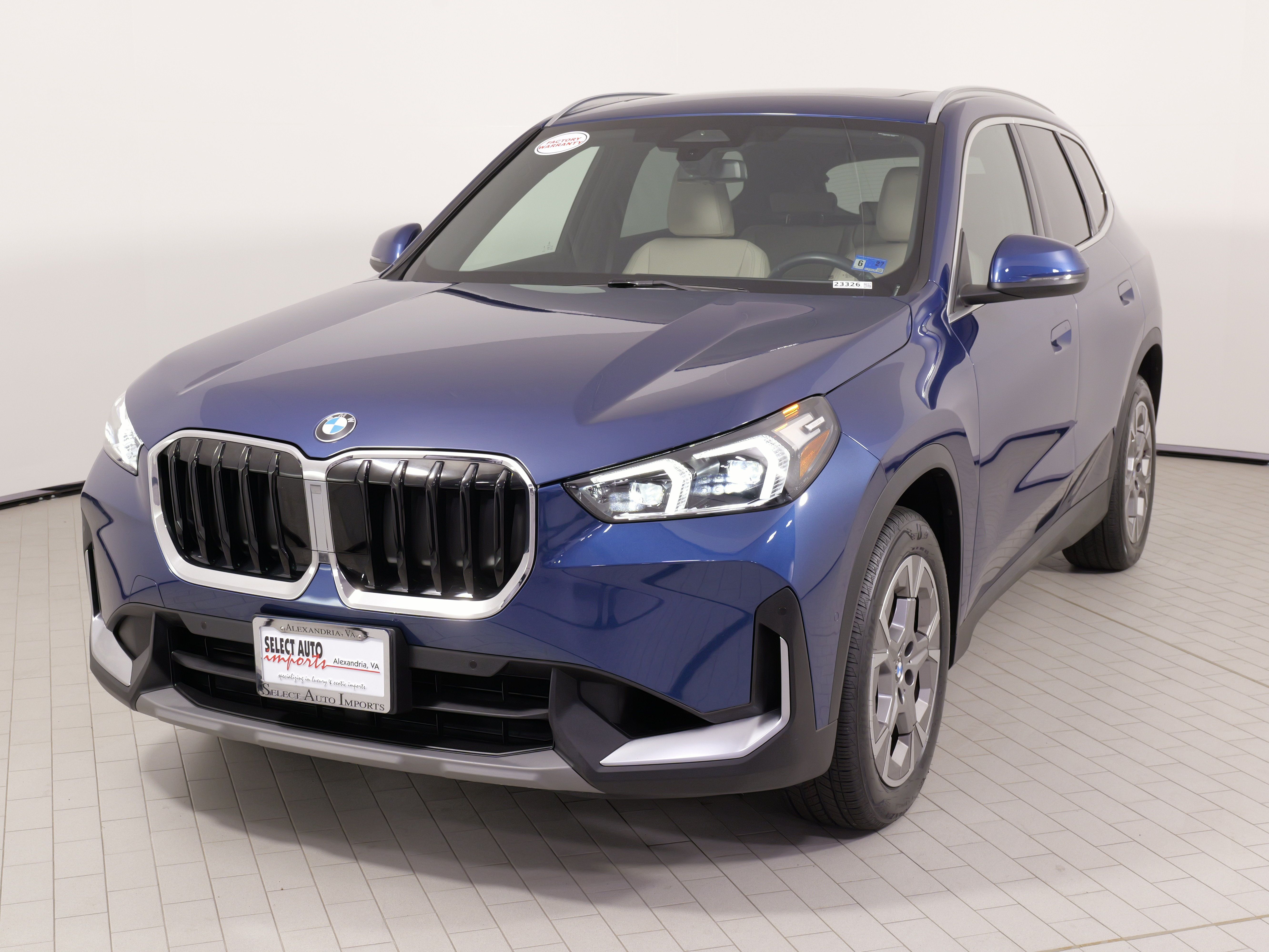 Used 2023 BMW X1 xDrive28i w/ Convenience Package AWD/4WD image 4