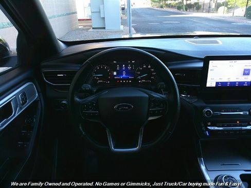 Used 2020 Ford Explorer Limited image 15