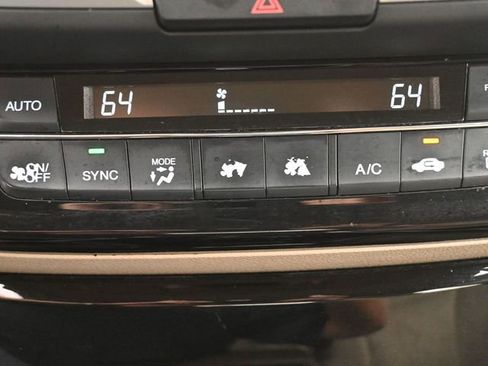 Used 2017 Honda Accord LX image 25