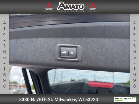 New 2025 Mitsubishi Outlander SEL image 11