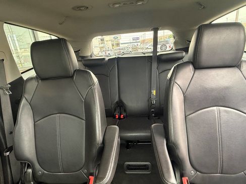 Used 2013 Chevrolet Traverse LT AWD/4WD image 12