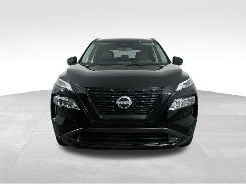 Used 2023 Nissan Rogue SV w/ SV Premium B Package AWD/4WD image 3