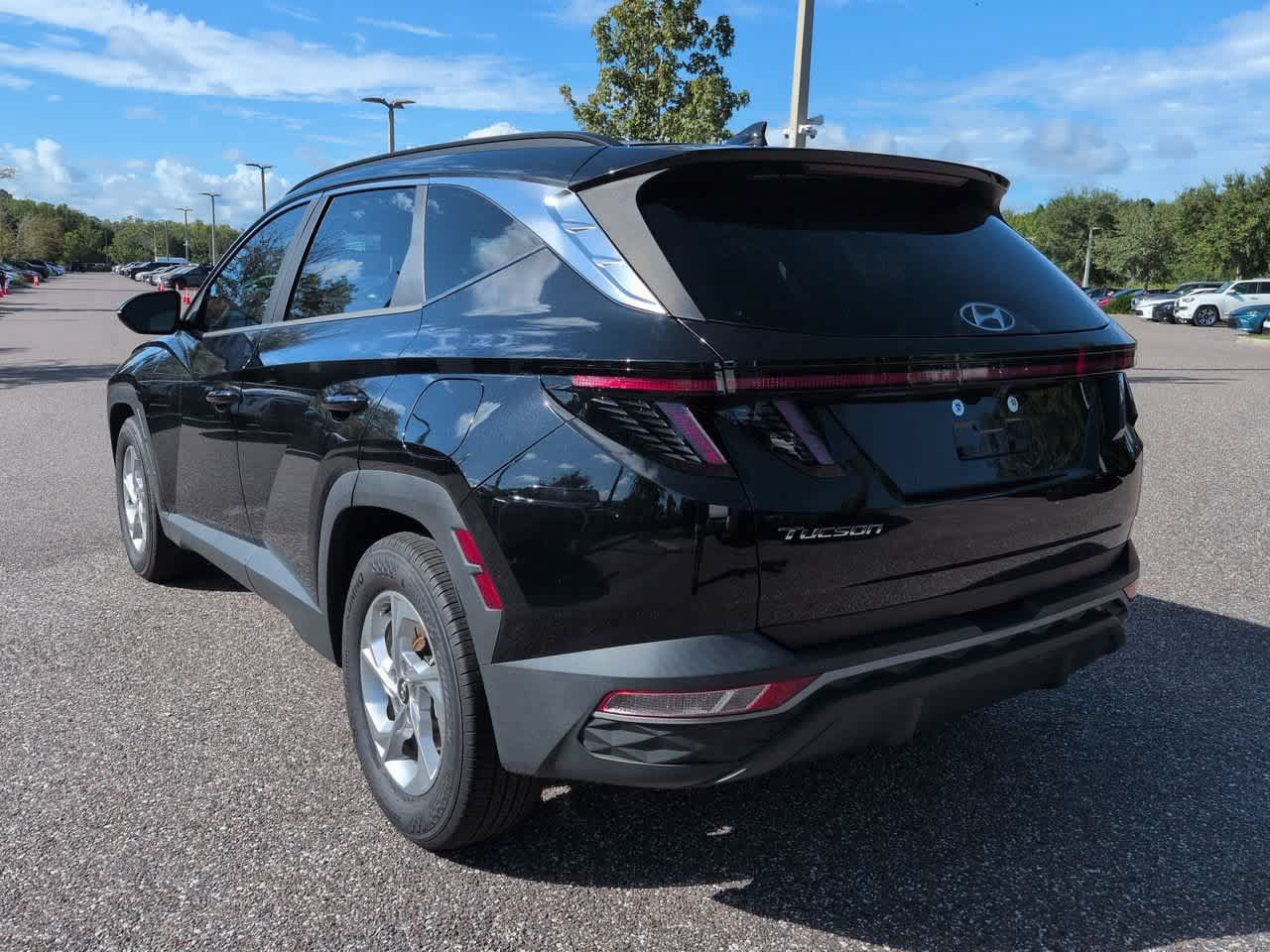 Used 2022 Hyundai Tucson SEL FWD image 4